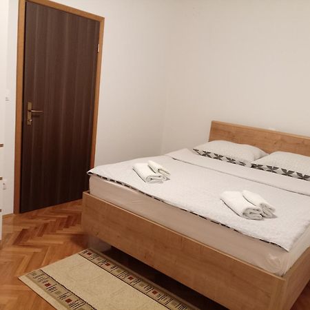 Apartmani Suzana Цриквениця Екстер'єр фото